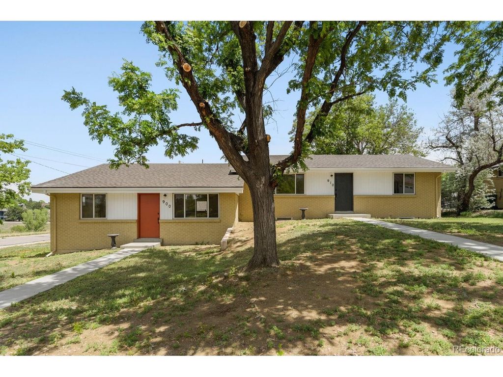 900 S Yarrow St, Lakewood, CO 80226