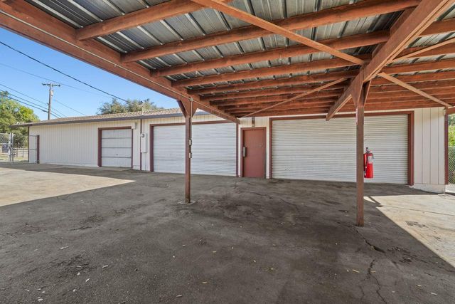 3331 Taylor Rd, Loomis, CA 95650