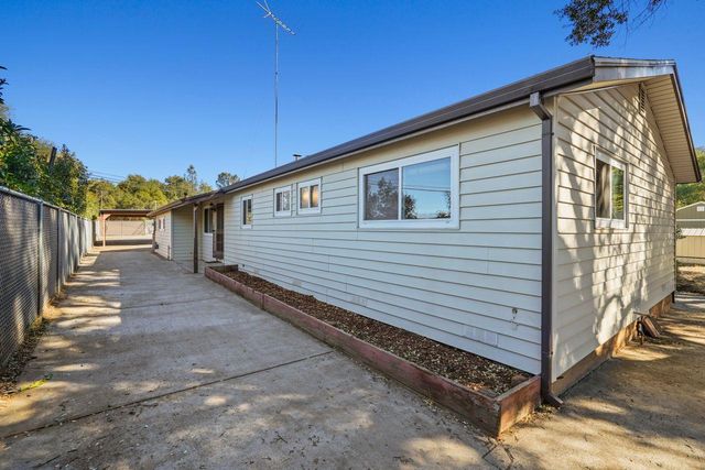 3331 Taylor Rd, Loomis, CA 95650