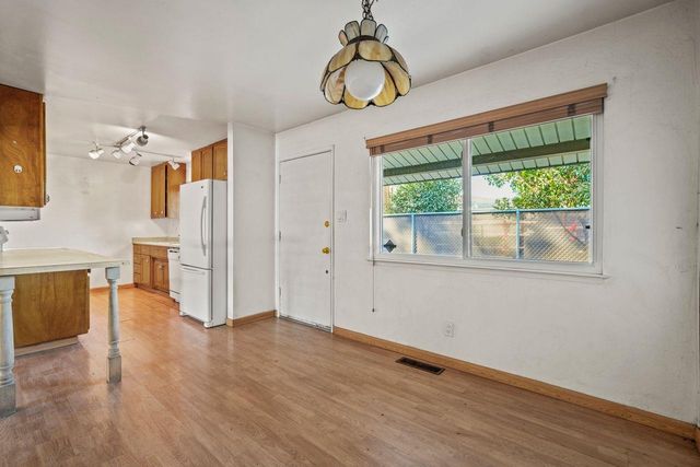 3331 Taylor Rd, Loomis, CA 95650