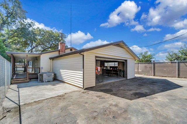 3331 Taylor Rd, Loomis, CA 95650