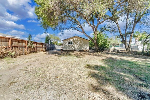 3331 Taylor Rd, Loomis, CA 95650