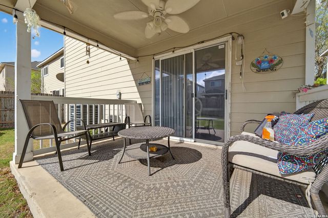 114 Mallow Grv, San Antonio, TX 78253