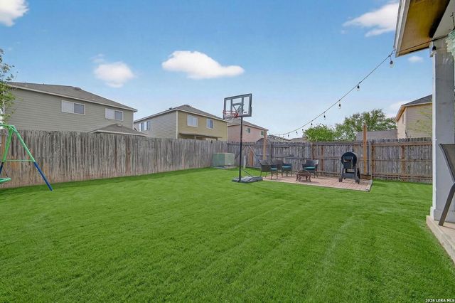 114 Mallow Grv, San Antonio, TX 78253