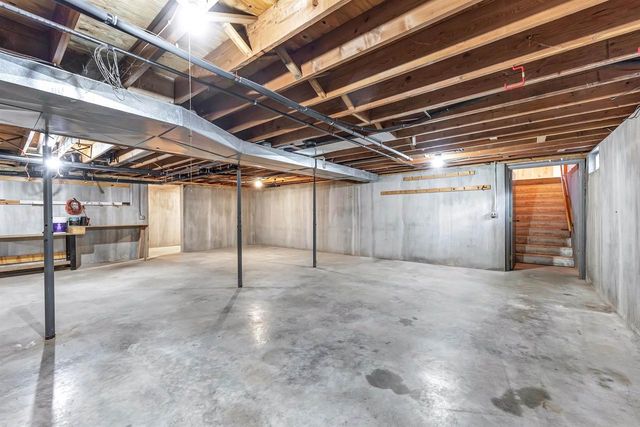 2879 LIME KILN ROAD, Green Bay, WI 54311