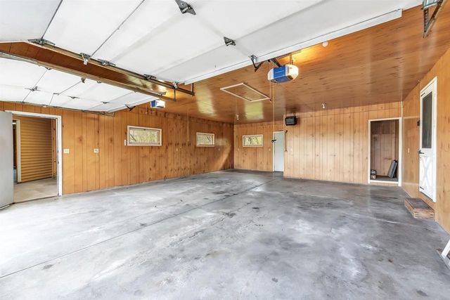 2879 LIME KILN ROAD, Green Bay, WI 54311