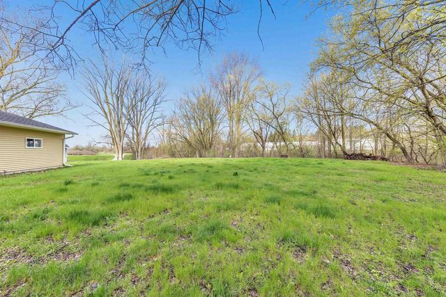 2879 LIME KILN ROAD, Green Bay, WI 54311