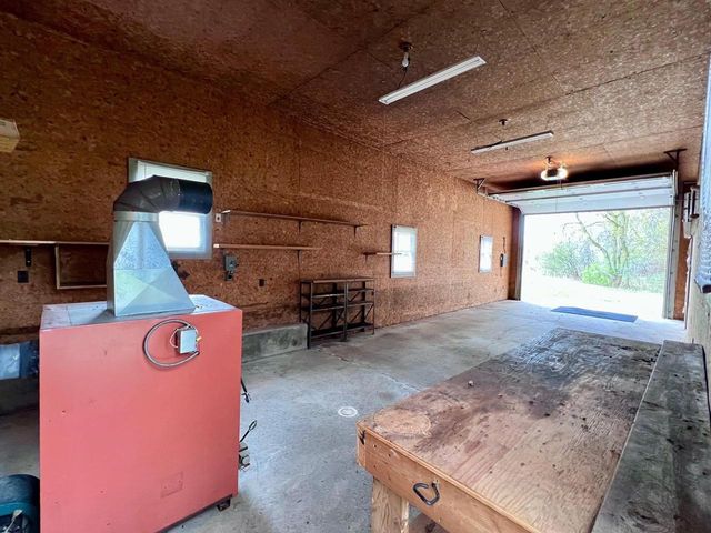 2879 LIME KILN ROAD, Green Bay, WI 54311