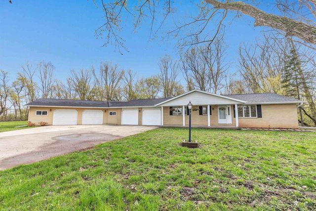 2879 LIME KILN ROAD, Green Bay, WI 54311