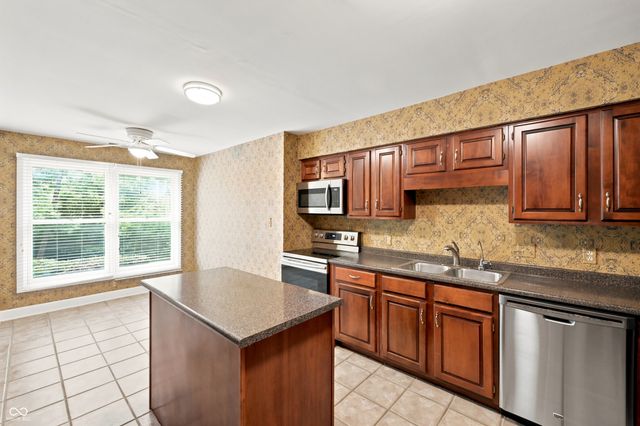 8751 Jaffa Court East Drive 13, Indianapolis, IN 46260