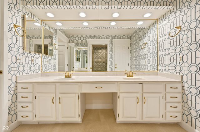 8751 Jaffa Court East Drive 13, Indianapolis, IN 46260