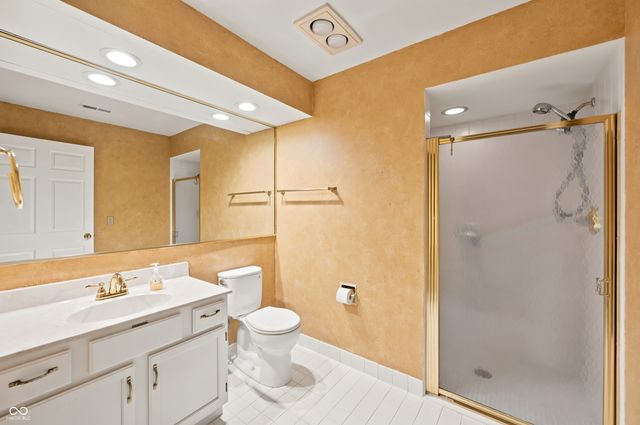 8751 Jaffa Court East Drive 13, Indianapolis, IN 46260