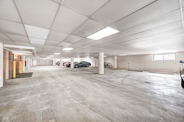 8751 Jaffa Court East Drive 13, Indianapolis, IN 46260