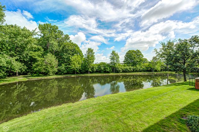 8751 Jaffa Court East Drive 13, Indianapolis, IN 46260