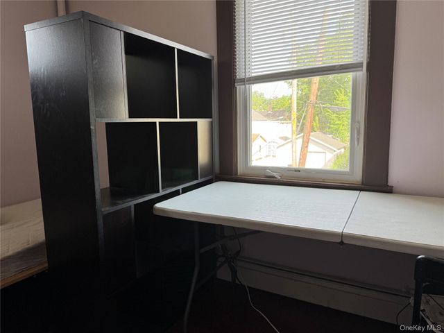 39 Crescent Place, Middletown, NY 10940