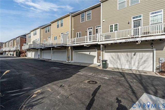 1903 Old Brick Rd, Glen Allen, VA 23060