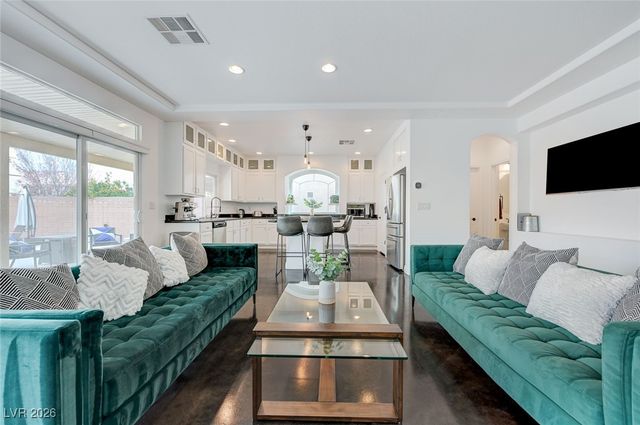 5556 Dancing Fox Court, Las Vegas, NV 89139