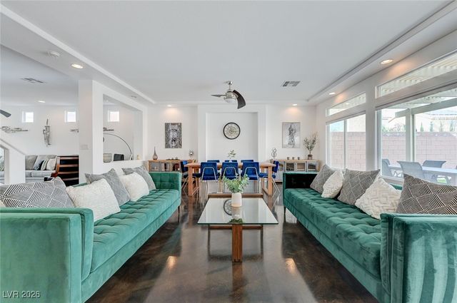 5556 Dancing Fox Court, Las Vegas, NV 89139