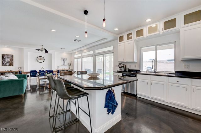 5556 Dancing Fox Court, Las Vegas, NV 89139