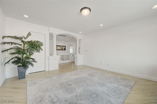 5556 Dancing Fox Court, Las Vegas, NV 89139