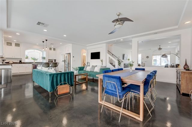 5556 Dancing Fox Court, Las Vegas, NV 89139