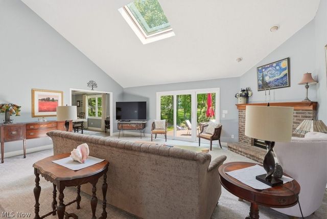 17357 Andras Drive, Walton Hills, OH 44146