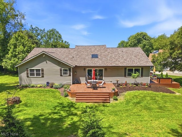 17357 Andras Drive, Walton Hills, OH 44146