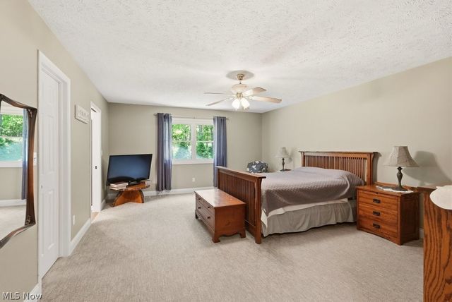 17357 Andras Drive, Walton Hills, OH 44146