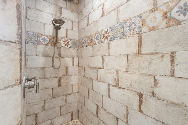 700 OLD GENEVA ROAD, Geneva, FL 32732