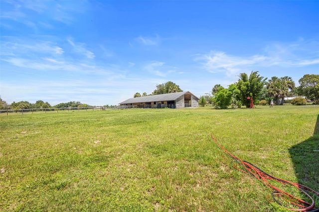 700 OLD GENEVA ROAD, Geneva, FL 32732