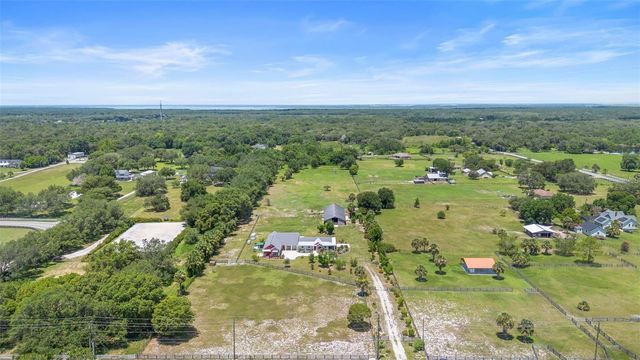 700 OLD GENEVA ROAD, Geneva, FL 32732