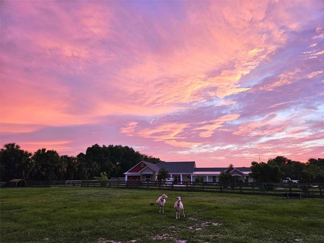 700 OLD GENEVA ROAD, Geneva, FL 32732