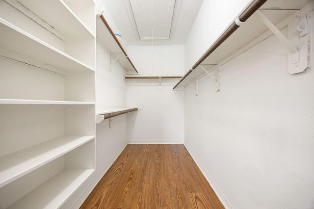 1811 Leisure Court, Pasadena, TX 77504