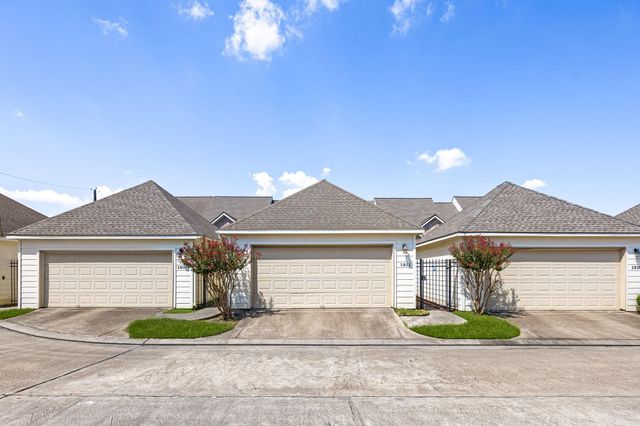 1811 Leisure Court, Pasadena, TX 77504