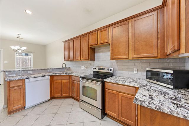 1811 Leisure Court, Pasadena, TX 77504