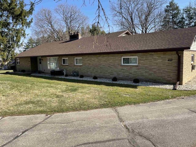 401-403 Mineral Point Court, Janesville, WI 53548