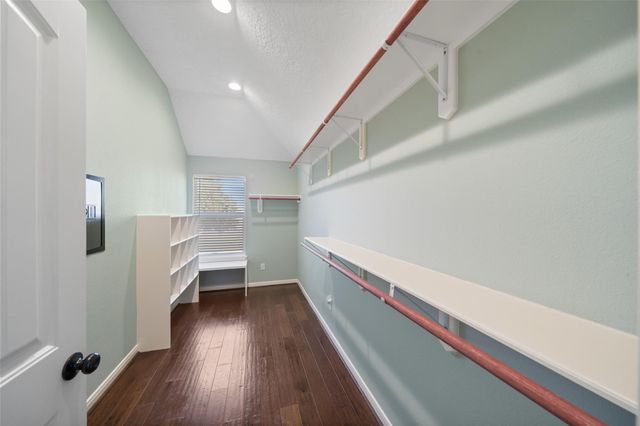 158 Harley Drive, Montgomery, TX 77356