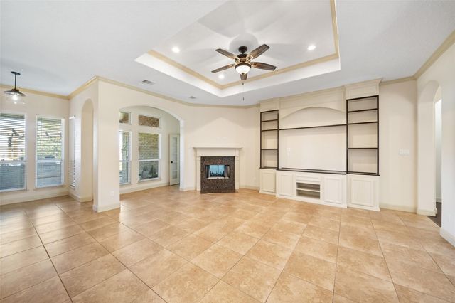 158 Harley Drive, Montgomery, TX 77356