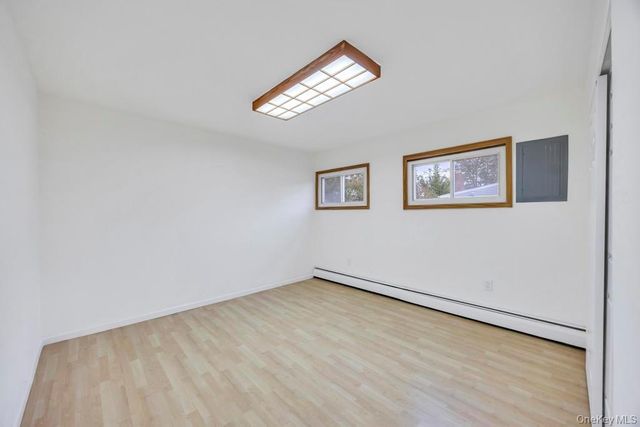 9 Redwood Lane, Levittown, NY 11756