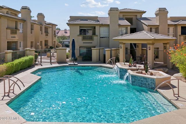 1880 E MORTEN Avenue 214, Phoenix, AZ 85020