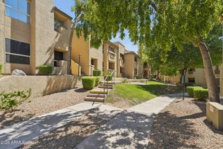 1880 E MORTEN Avenue 214, Phoenix, AZ 85020