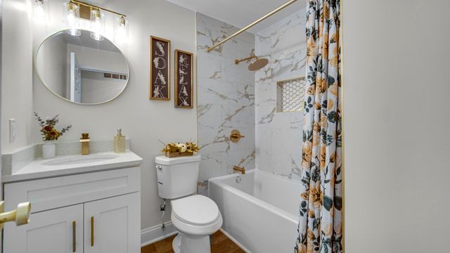 4820 E 26th Avenue, Lake Station, IN 46405