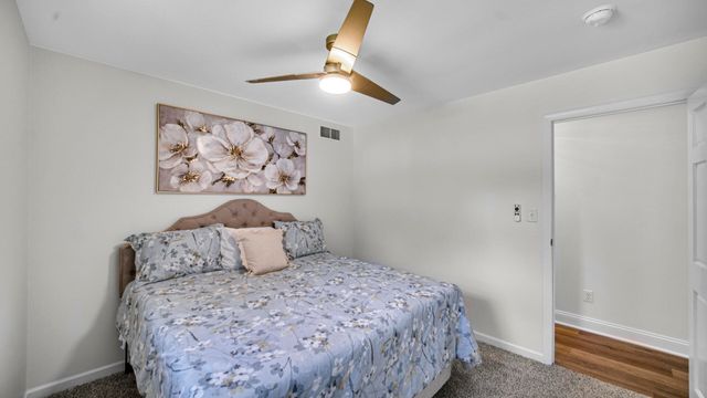 4820 E 26th Avenue, Lake Station, IN 46405