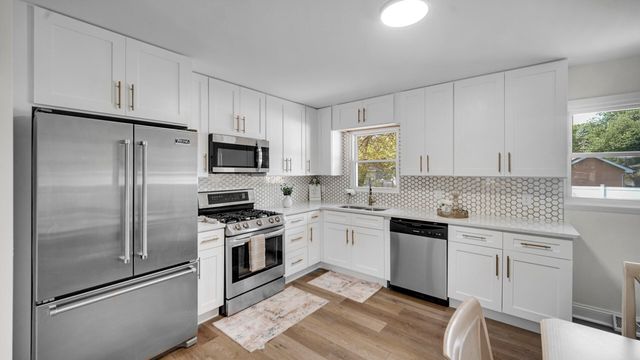 4820 E 26th Avenue, Lake Station, IN 46405