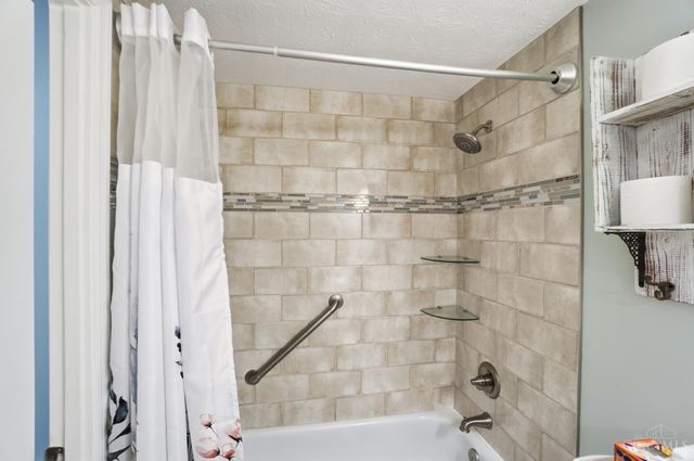 10857 Lakehurst Court, Sycamore Twp, OH 45242