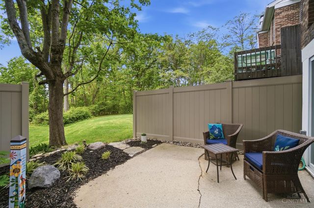 10857 Lakehurst Court, Sycamore Twp, OH 45242