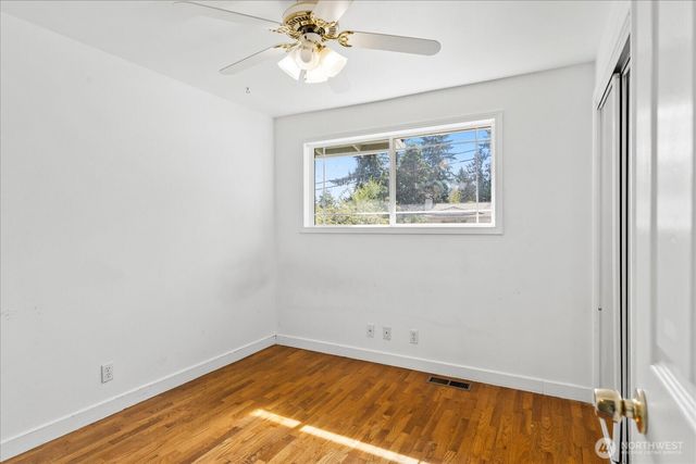 7819 225th Place SW, Edmonds, WA 98026