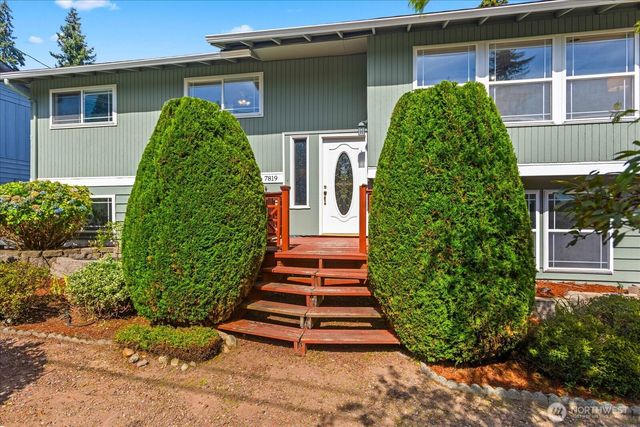 7819 225th Place SW, Edmonds, WA 98026