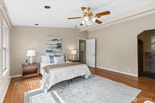 7819 225th Place SW, Edmonds, WA 98026