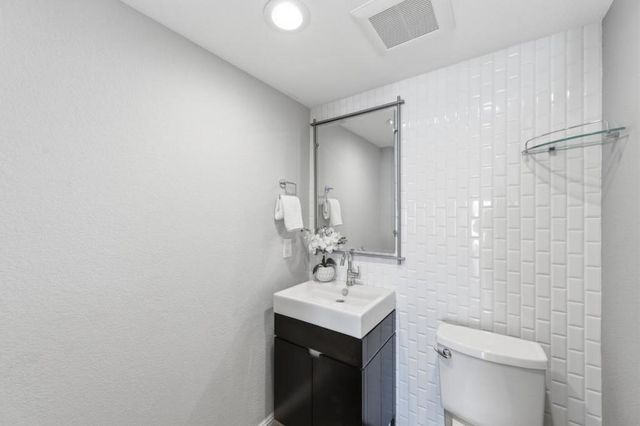 158 Treeview Drive, Daly City, CA 94014